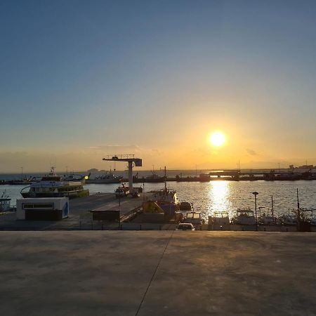Acogedor Apartamento Vistas Al Mar Росас Экстерьер фото